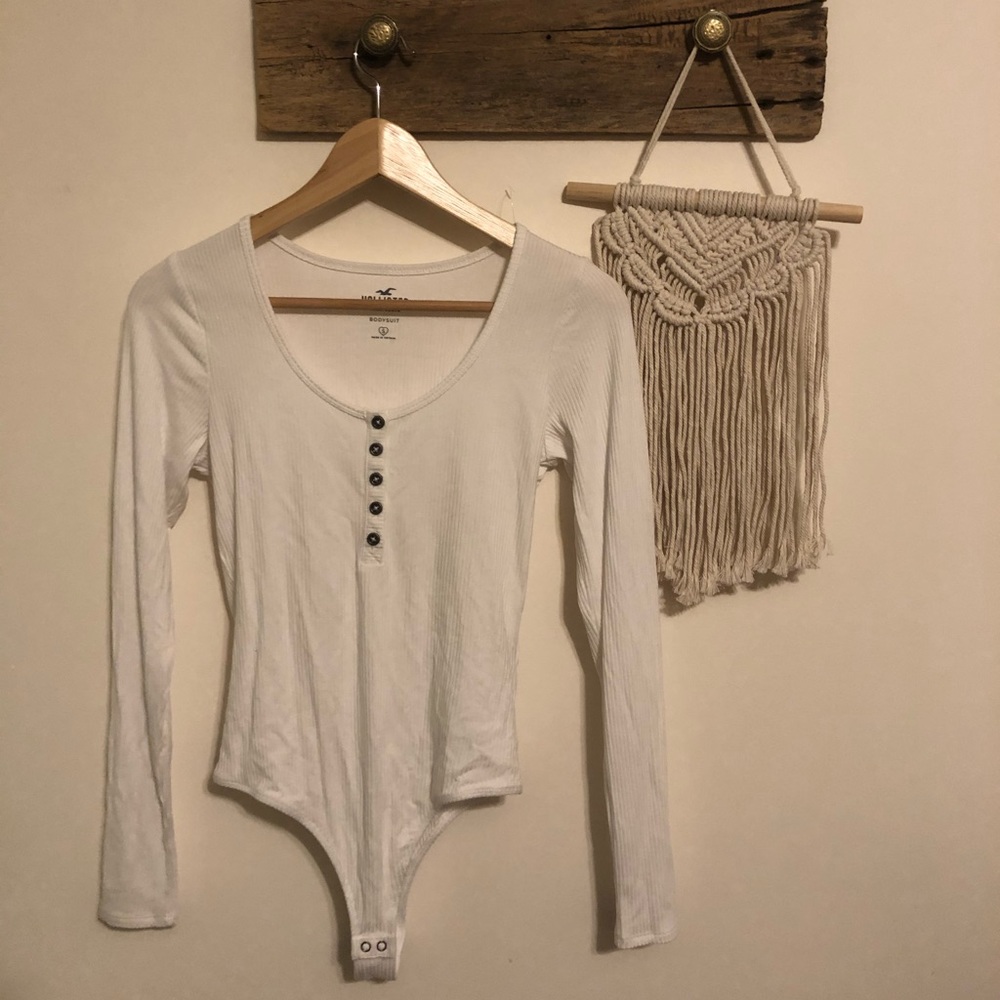 Hollister White Bodysuit🤍